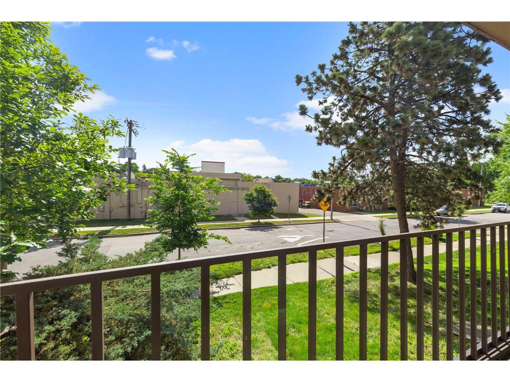 4030 15th Avenue S #10C Minneapolis MN 55407 7096787 image20