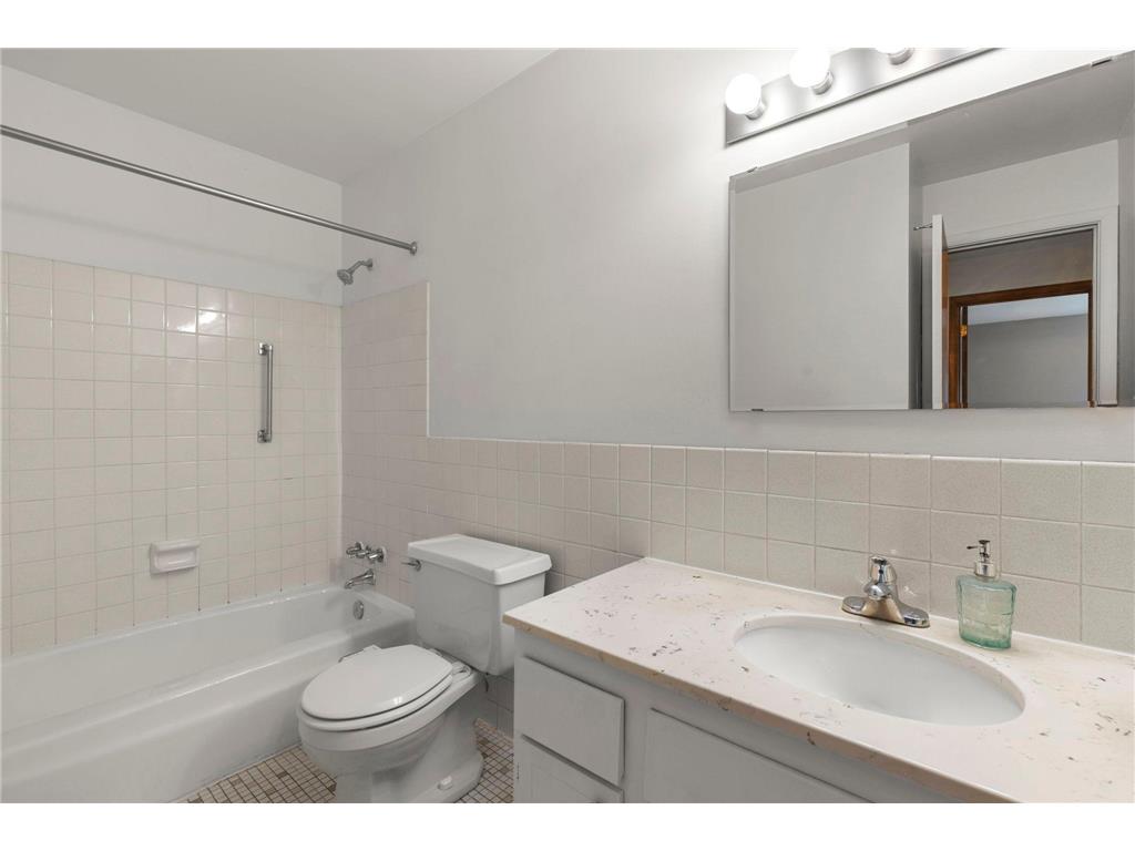 4030 15th Avenue S #10C Minneapolis MN 55407 7096787 image7