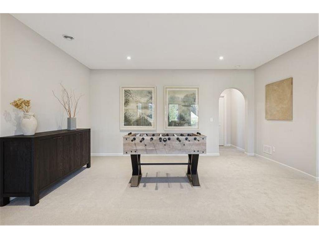 4030 Arbor Drive Woodbury MN 55129 6822169 image32