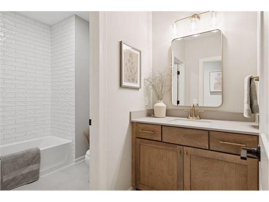 4030 Arbor Drive Woodbury MN 55129 6822169 image37