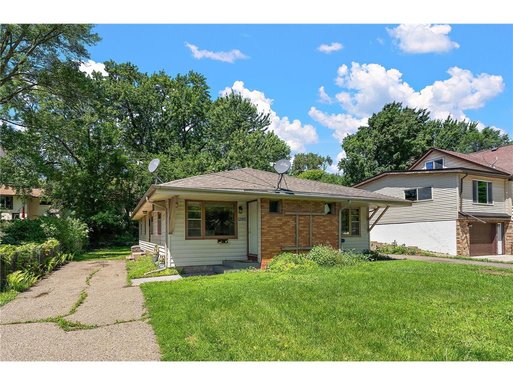 4030 Cleveland Street NE Columbia Heights MN 55421 7073754 image2