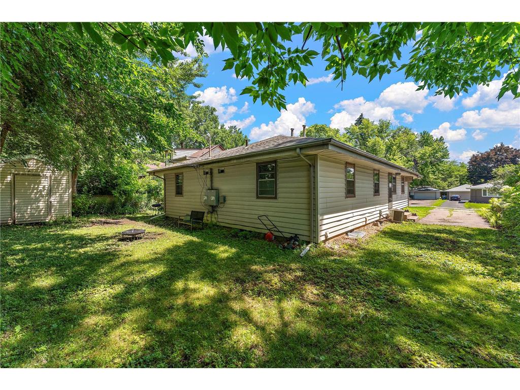 4030 Cleveland Street NE Columbia Heights MN 55421 7073754 image4