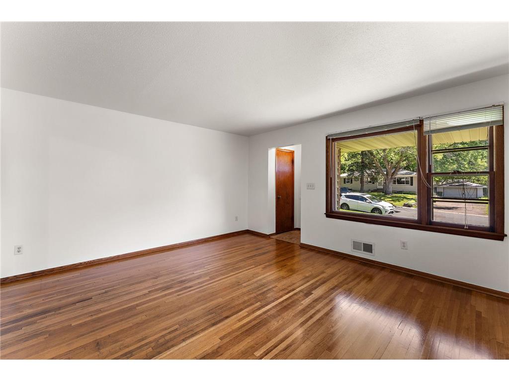 4030 Cleveland Street NE Columbia Heights MN 55421 7073754 image6