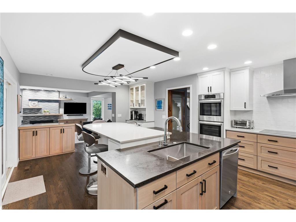 4031 Terrace Lane Minnetonka MN 55305 7094333 image3