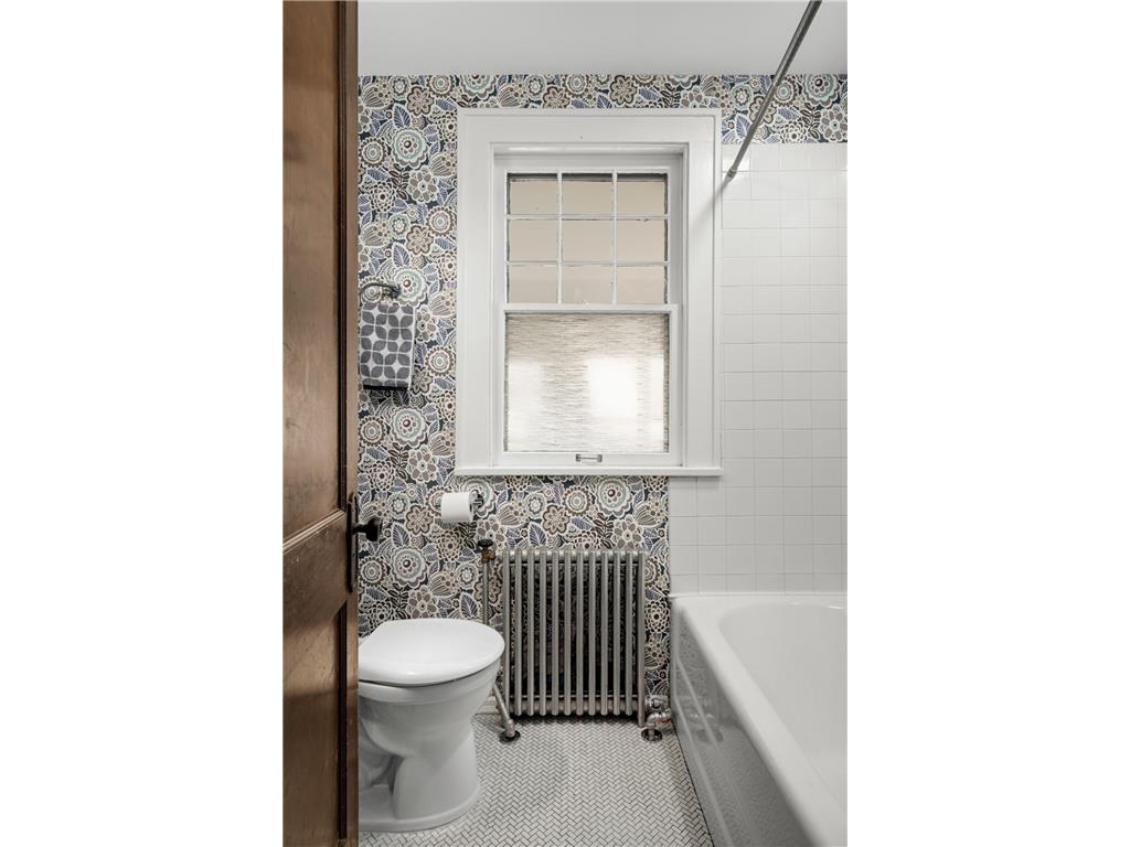 4032 Columbus Avenue Minneapolis MN 55407 7061244 image23