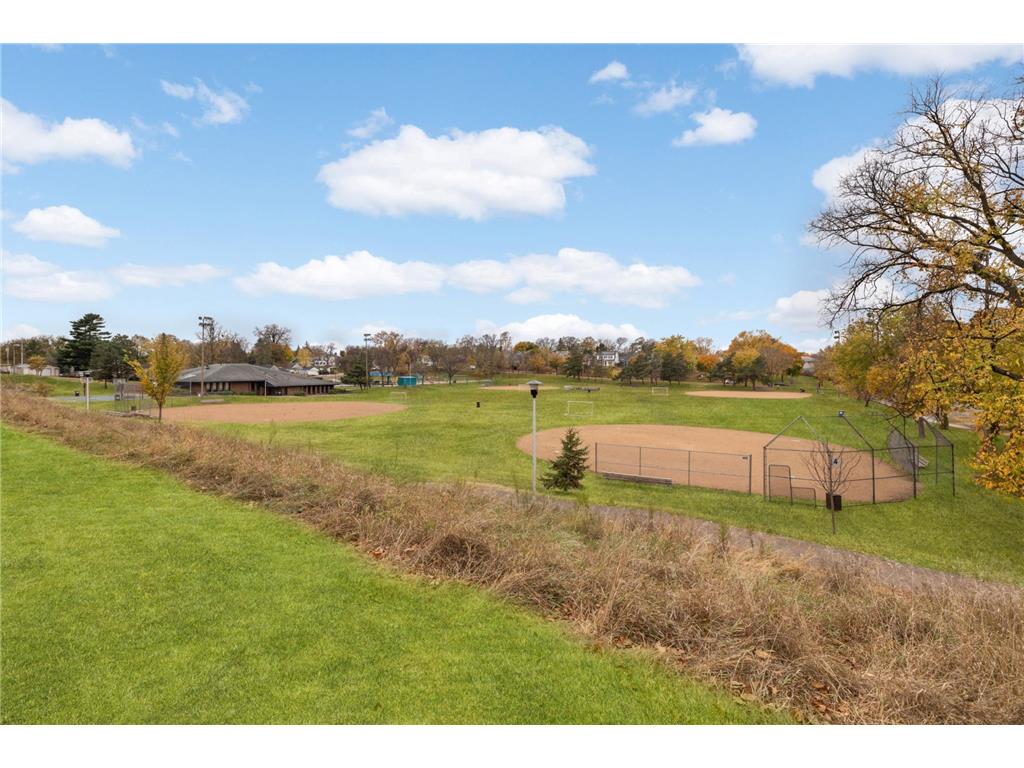 4032 Columbus Avenue Minneapolis MN 55407 7061244 image42