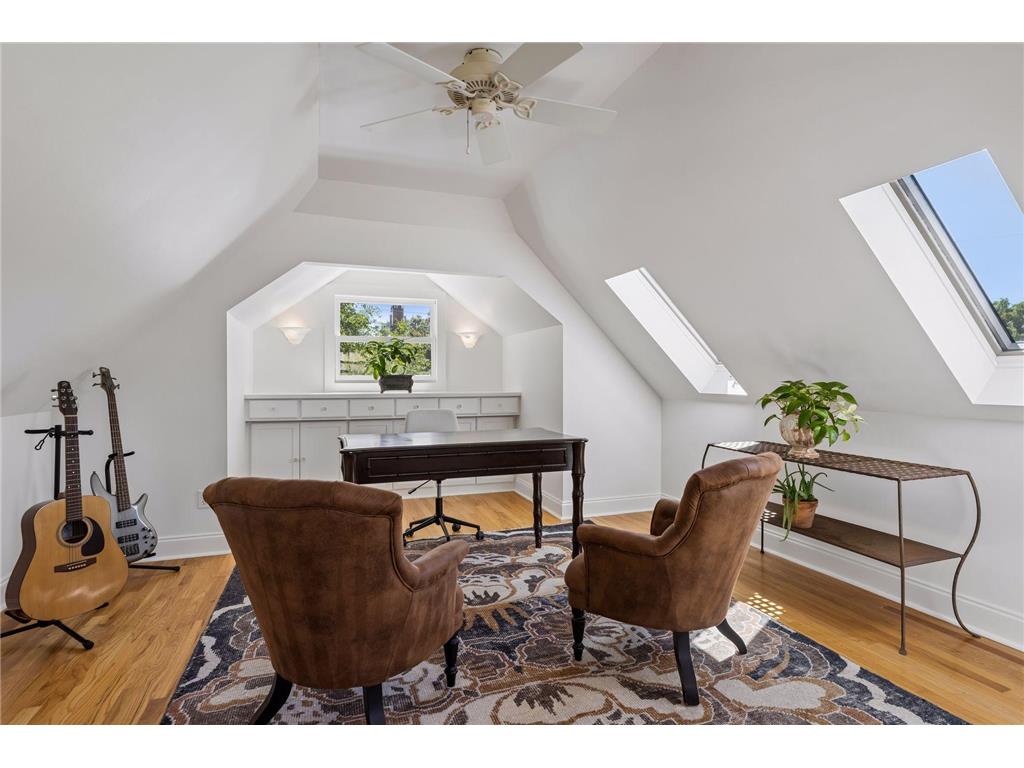 4033 Ewing Avenue S Minneapolis MN 55410 7091559 image58