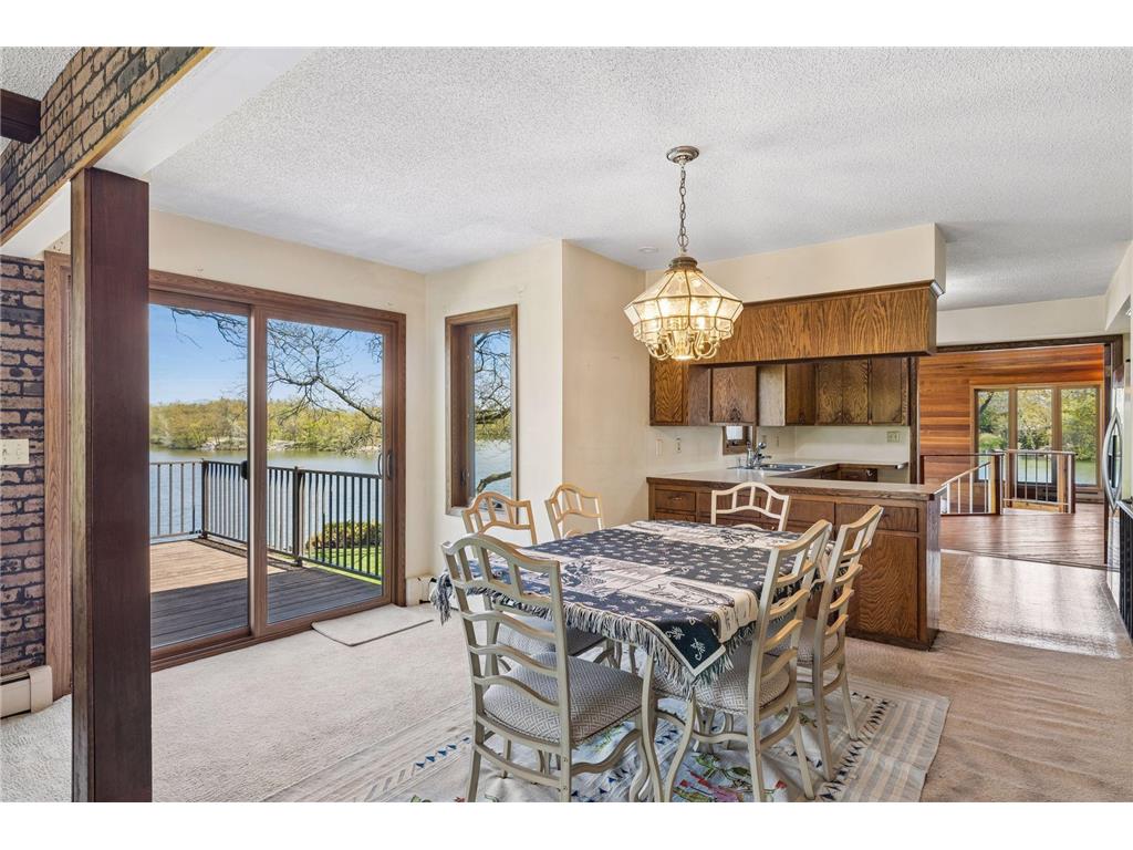 4033 Silver Lake Terrace NE Saint Anthony MN 55421 - Silver 7048213 image18