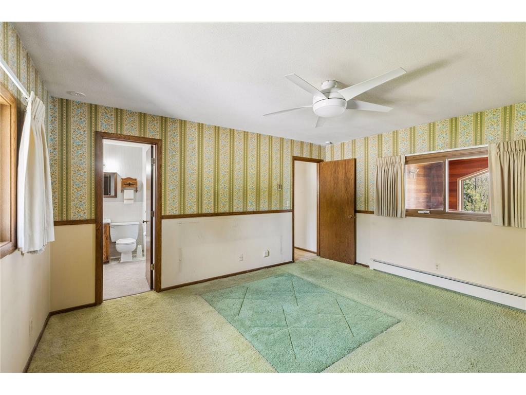 4033 Silver Lake Terrace NE Saint Anthony MN 55421 - Silver 7048213 image35
