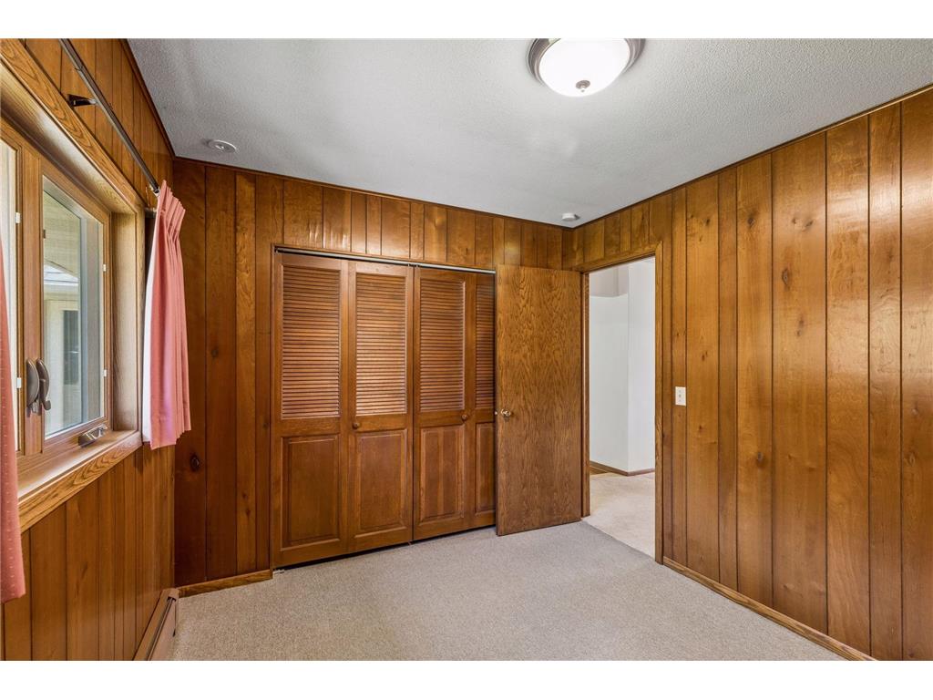 4033 Silver Lake Terrace NE Saint Anthony MN 55421 - Silver 7048213 image38