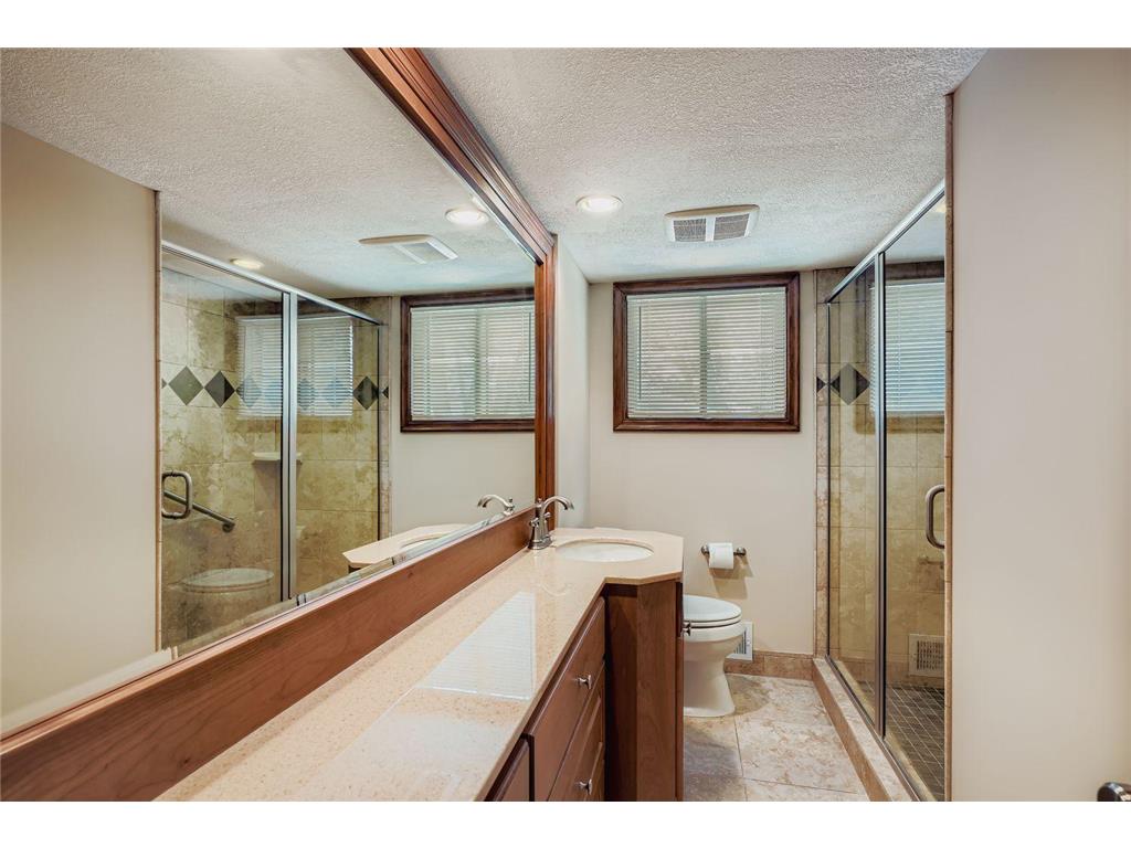 4035 Louisiana Avenue N New Hope MN 55427 7004055 image13