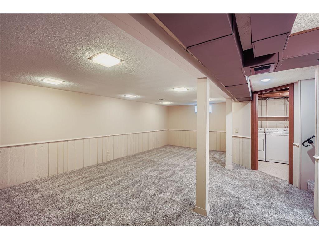 4035 Louisiana Avenue N New Hope MN 55427 7004055 image18