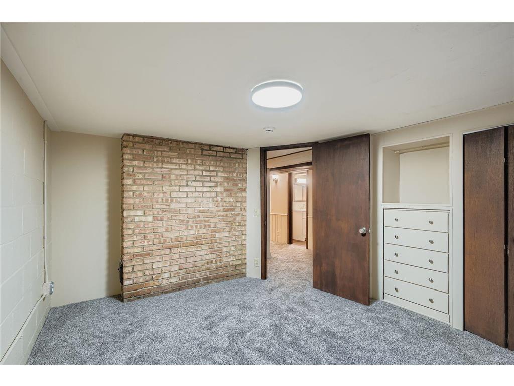 4035 Louisiana Avenue N New Hope MN 55427 7004055 image20