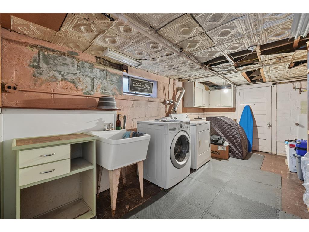 4035 Penn Avenue N Minneapolis MN 55412 7035676 image32