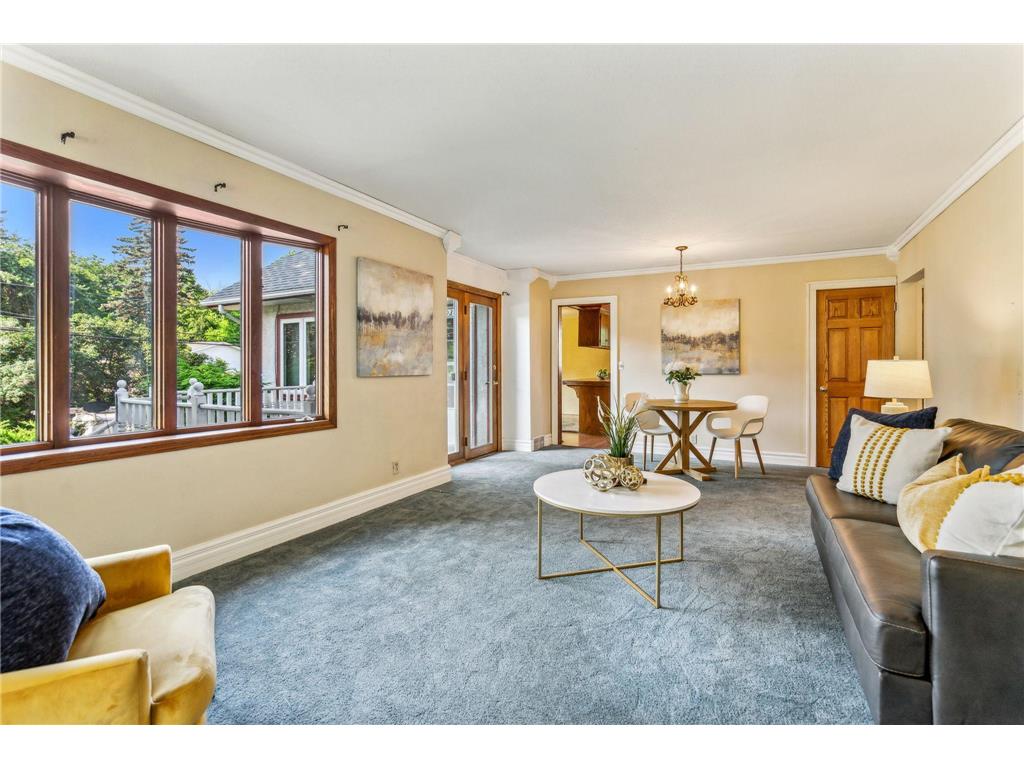 4035 Regent Avenue N Robbinsdale MN 55422 6570692 image1