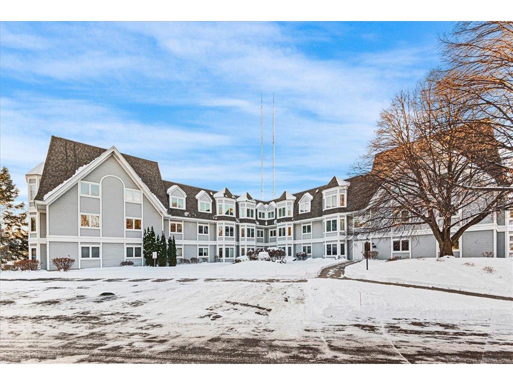 4035 Victoria Street N #110 Shoreview MN 55126 7001449 image1