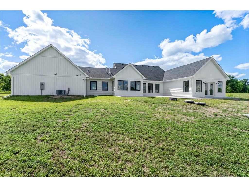 40355 Hemingway Avenue North Branch MN 55056 6757573 image3