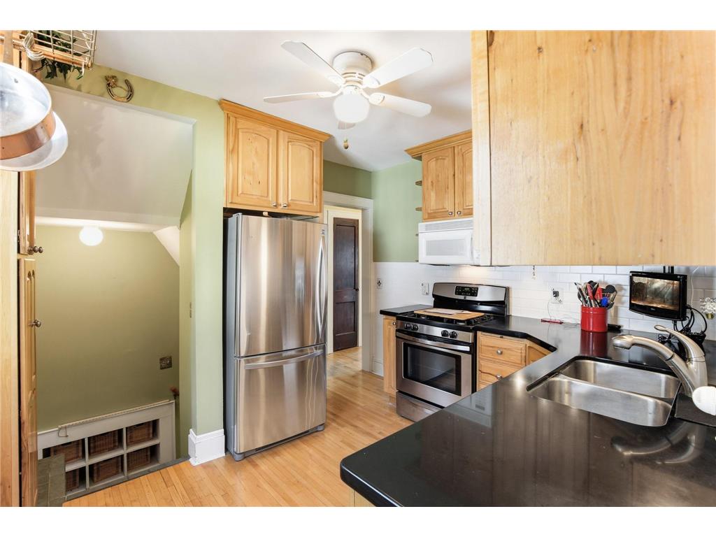 4037 21st Avenue S Minneapolis MN 55407 7016026 image10