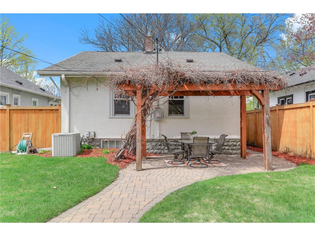 4037 21st Avenue S Minneapolis MN 55407 7016026 image34