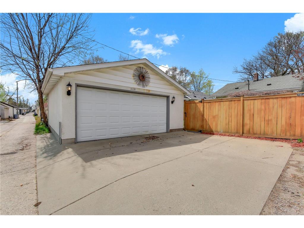 4037 21st Avenue S Minneapolis MN 55407 7016026 image38