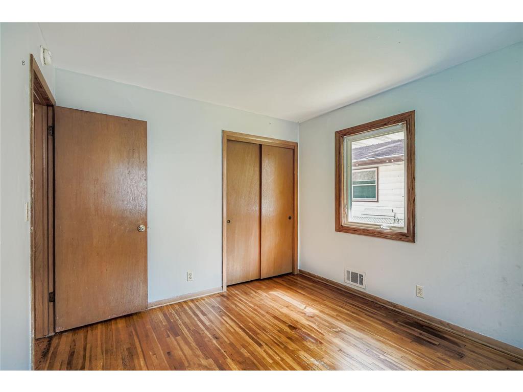 4037 37th Avenue N Robbinsdale MN 55422 7081180 image15