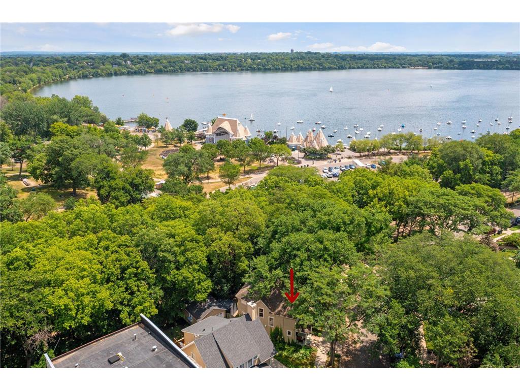 4039 Queen Avenue S Minneapolis MN 55410 - Harriet Lake 6357756 image1