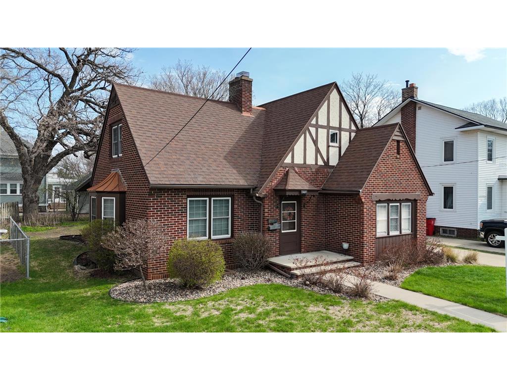 404 12th Place NW Austin MN 55912 6659584 image1