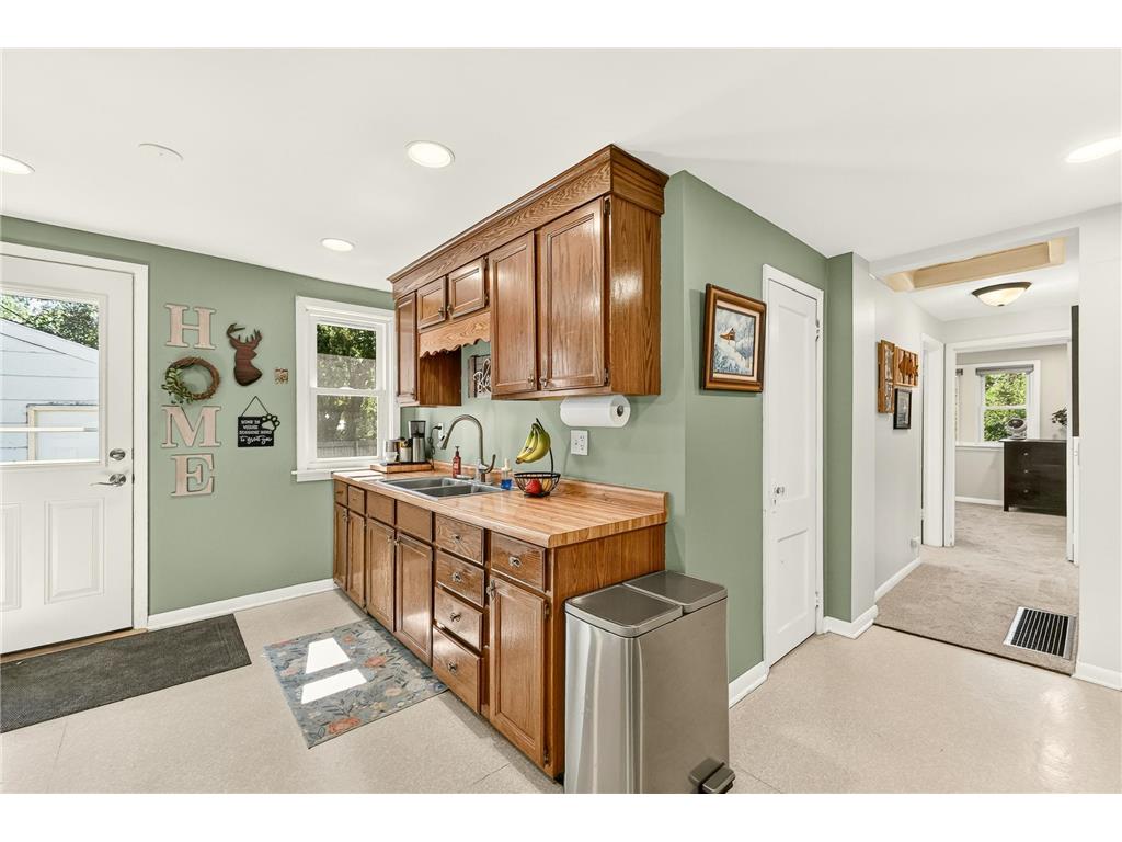 404 1st Avenue NE Kasson MN 55944 7095543 image11