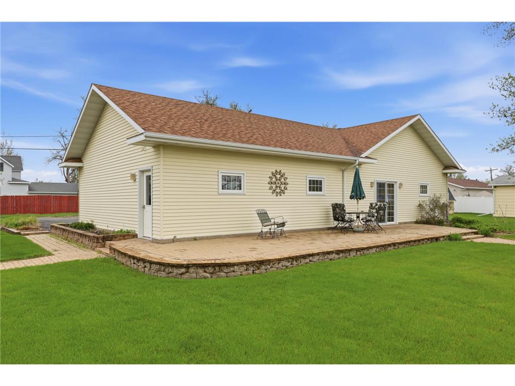 404 2nd Avenue NE Hillsboro ND 58045 7072198 image29
