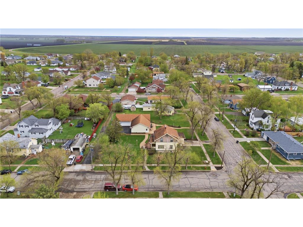 404 2nd Avenue NE Hillsboro ND 58045 7072198 image47