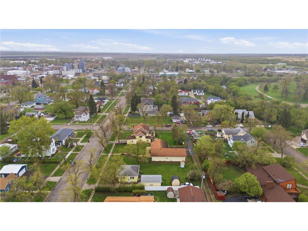404 2nd Avenue NE Hillsboro ND 58045 7072198 image49
