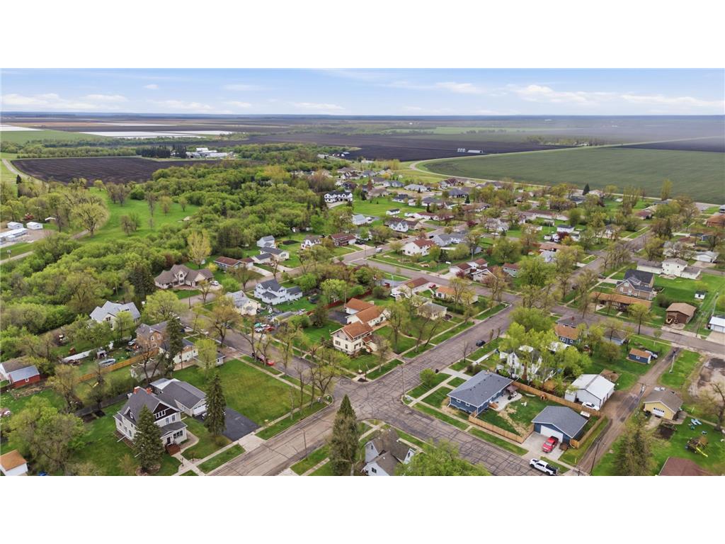 404 2nd Avenue NE Hillsboro ND 58045 7072198 image51