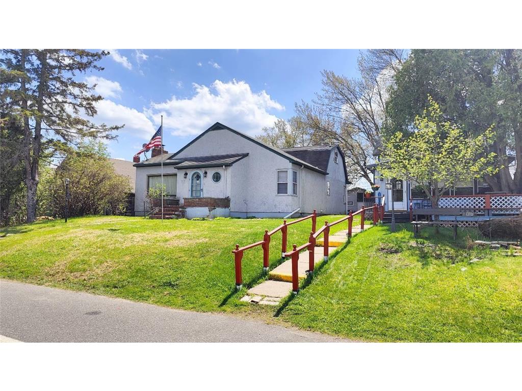 404 2nd Street N Tower MN 55790 6515405 image1