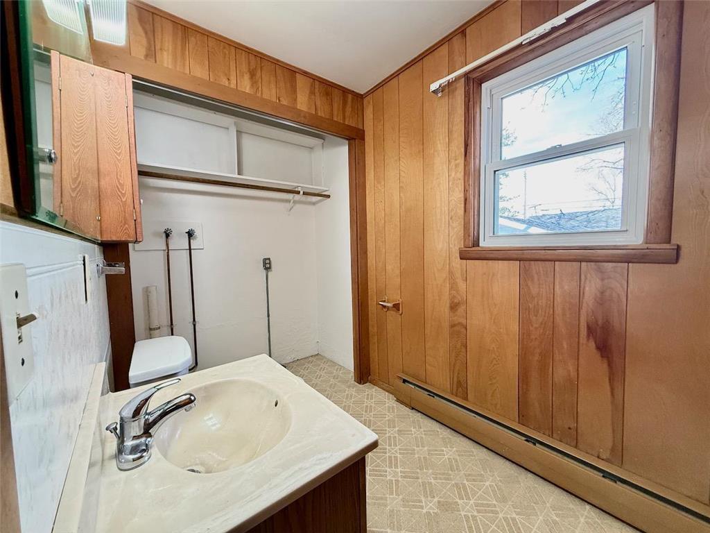 404 2nd Street S Wahpeton ND 58075 7062802 image9