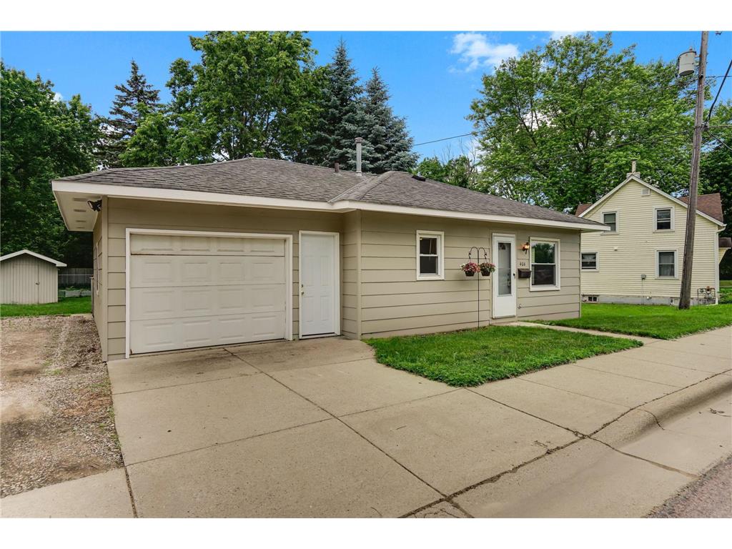 404 2nd Street W Jordan MN 55352 6743648 image1