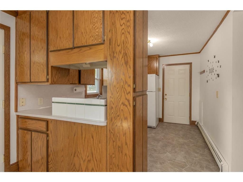 404 2nd Street W Jordan MN 55352 7101838 image4