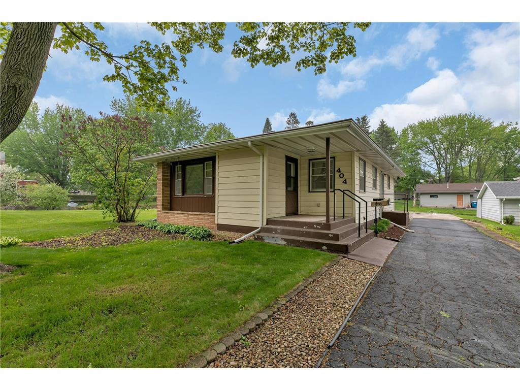 404 4th Avenue N Sauk Rapids MN 56379 6372538 image1