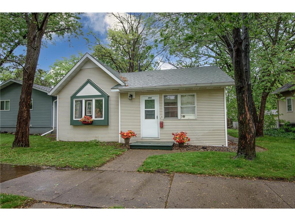 404 4th Avenue NE Saint Cloud MN 56304 7077100 image1