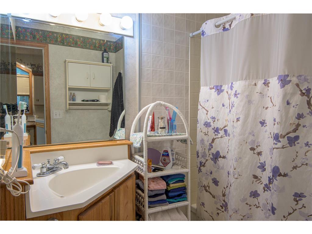 404 4th Avenue NE Saint Cloud MN 56304 7077100 image20