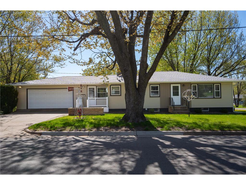 404 4th Street N Sauk Rapids MN 56379 7072265 image1