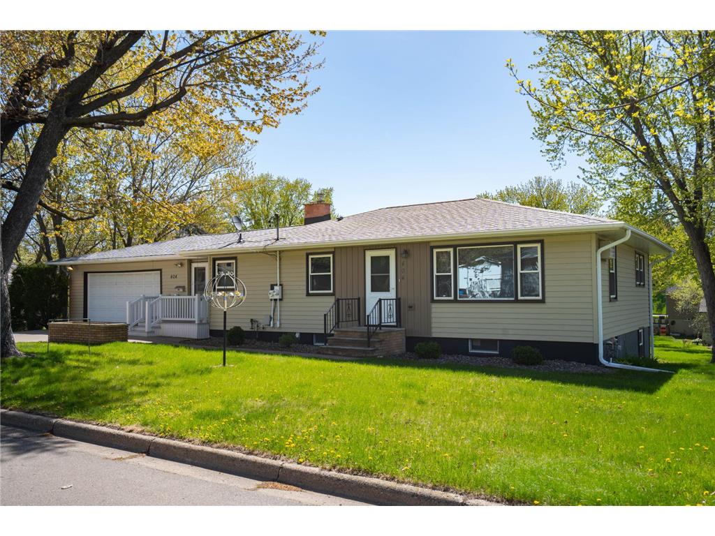 404 4th Street N Sauk Rapids MN 56379 7072265 image2