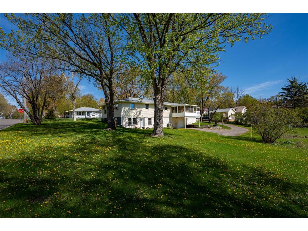 404 4th Street N Sauk Rapids MN 56379 7072265 image31
