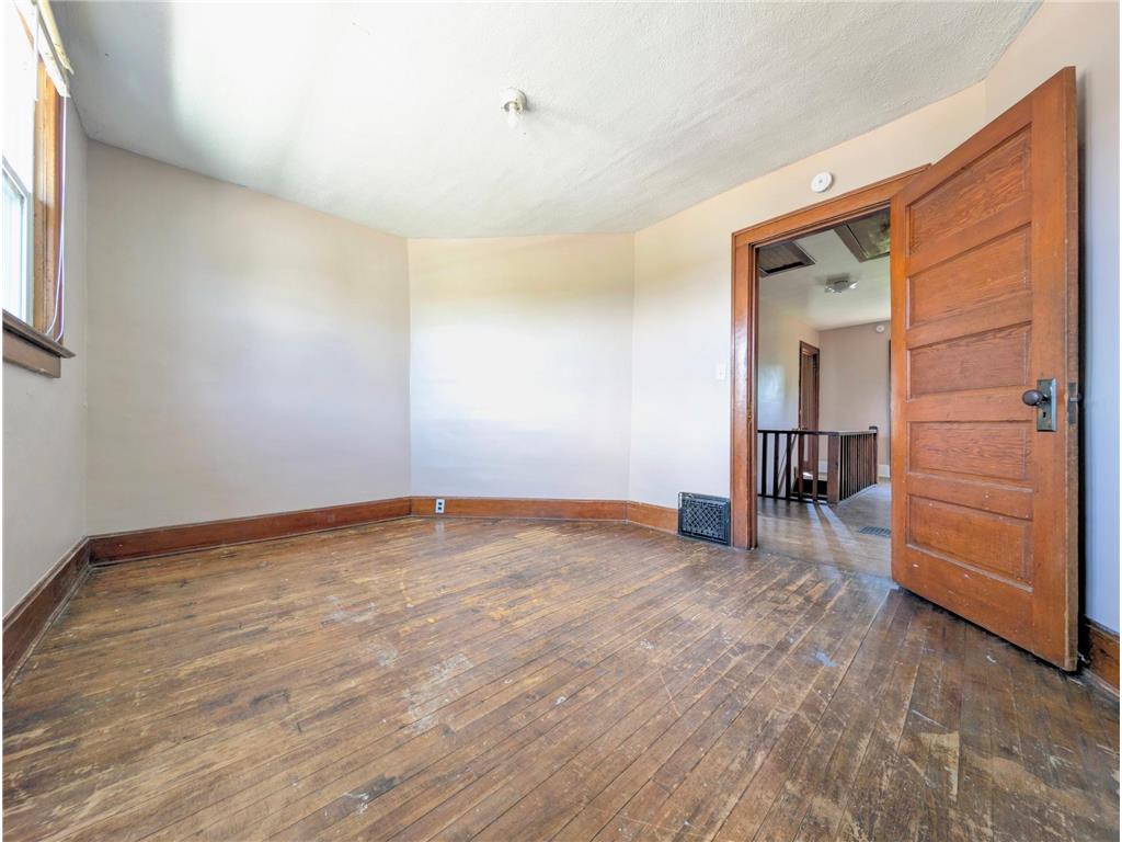404 4th Street SW Montgomery MN 56069 7103534 image17