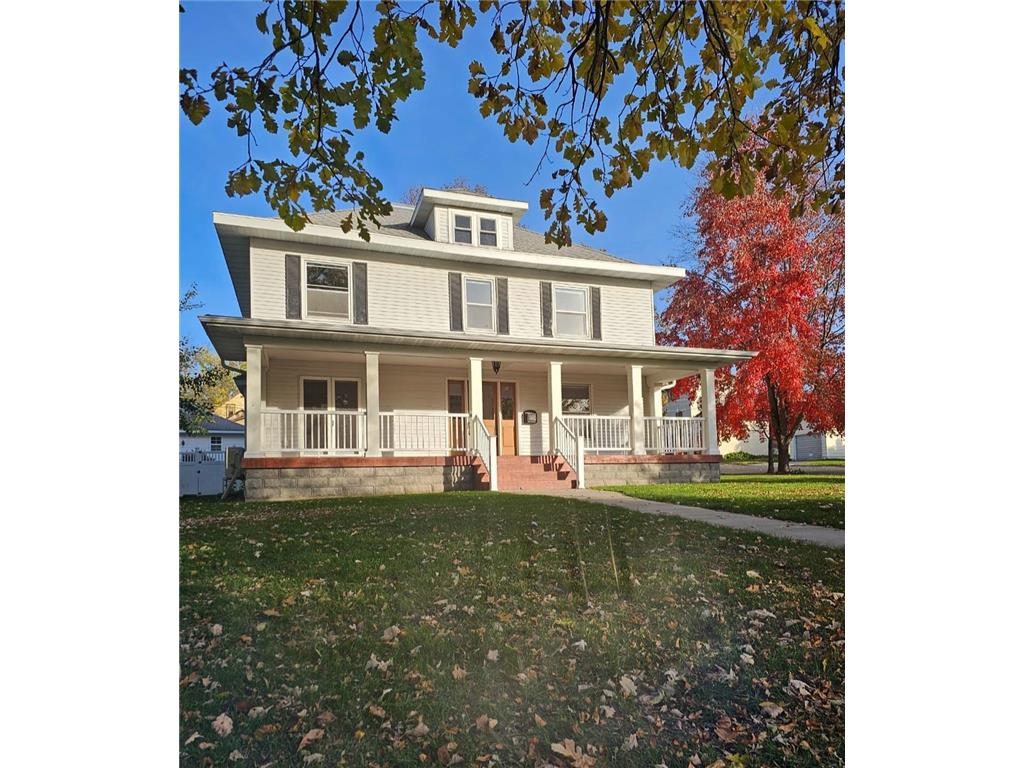 404 5th Street NE Staples MN 56479 6441700 image1