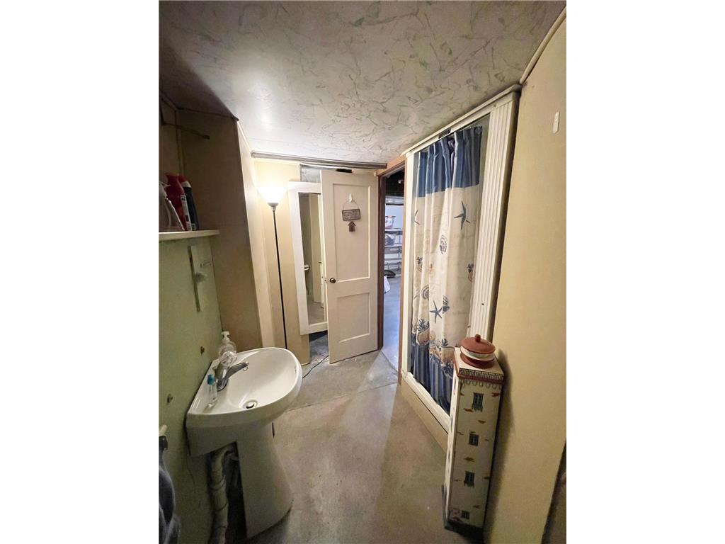 404 6th Avenue W Lamberton MN 56152 7033854 image28