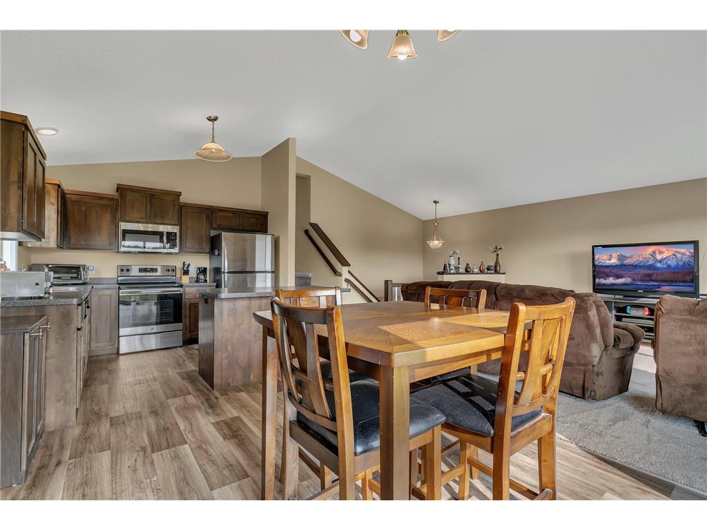 404 Cardinal Street Mora MN 55051 6443735 image1