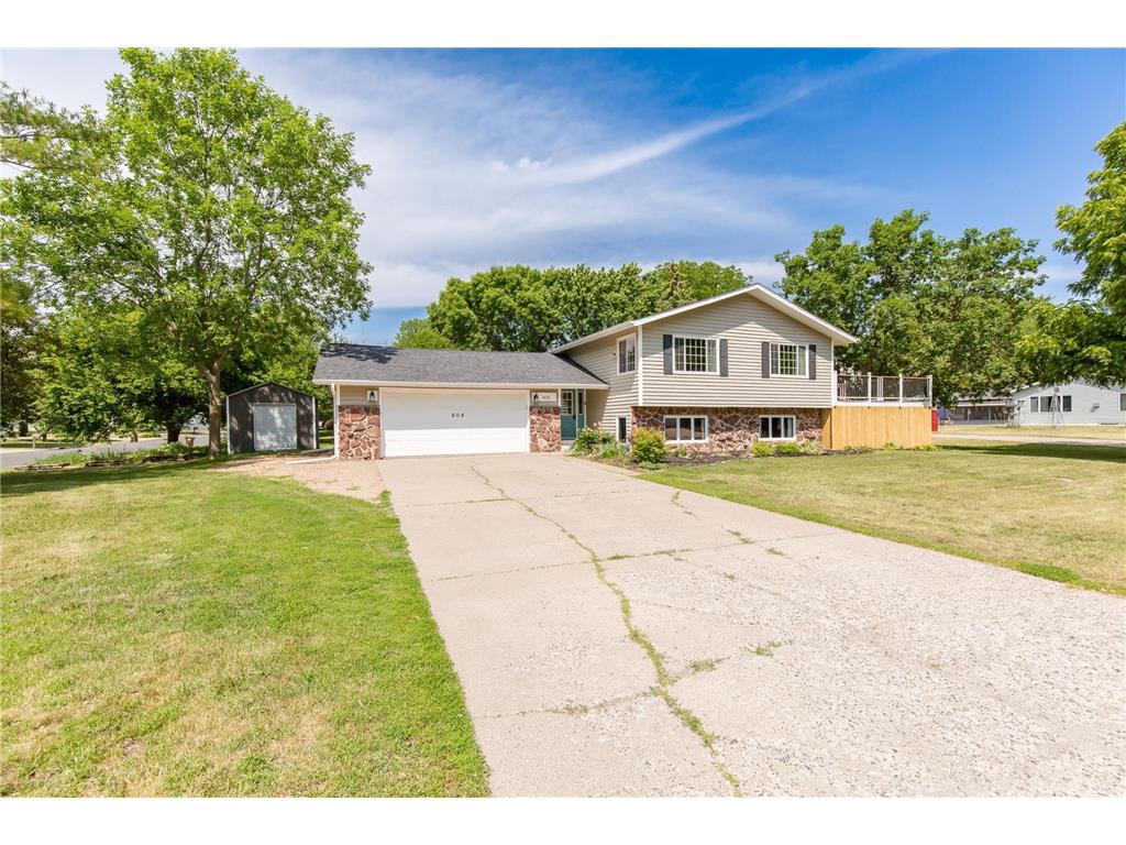 404 Columbus Avenue S, New Prague, MN 56071 MLS 6385722 Edina Realty