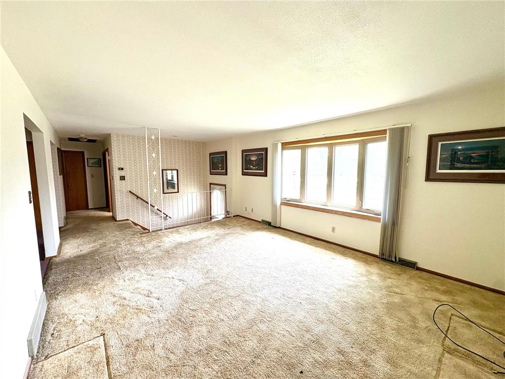 404 E 3rd Street Madison MN 56256 7082582 image3