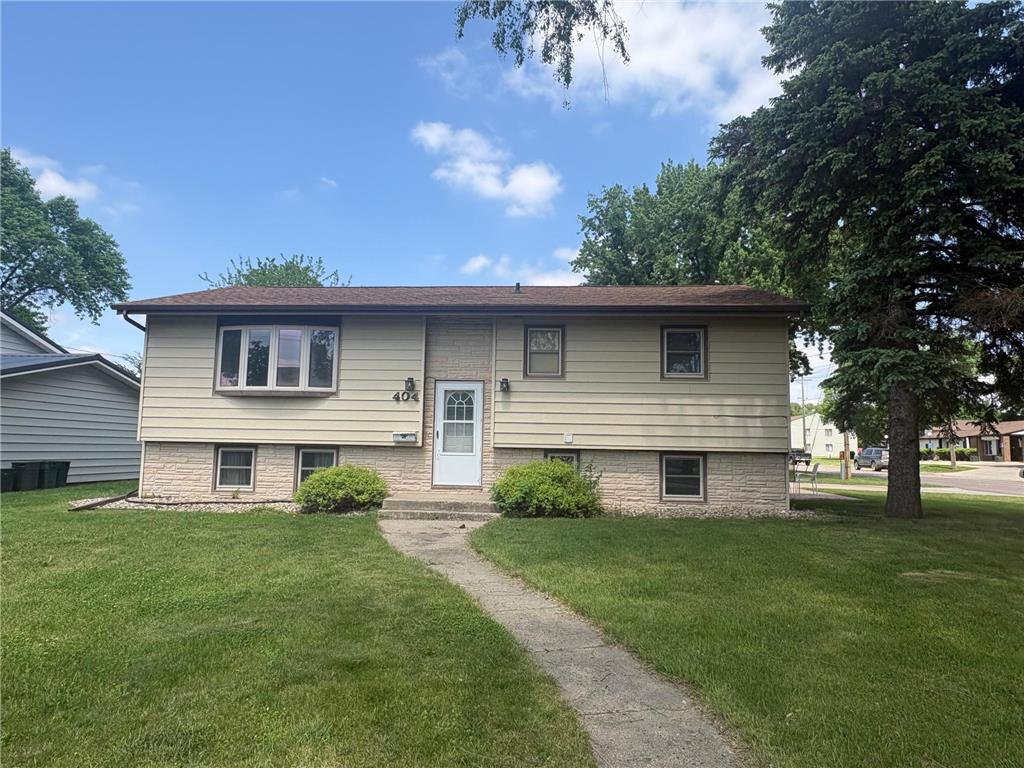 404 E 3rd Street Madison MN 56256 7082582 image30