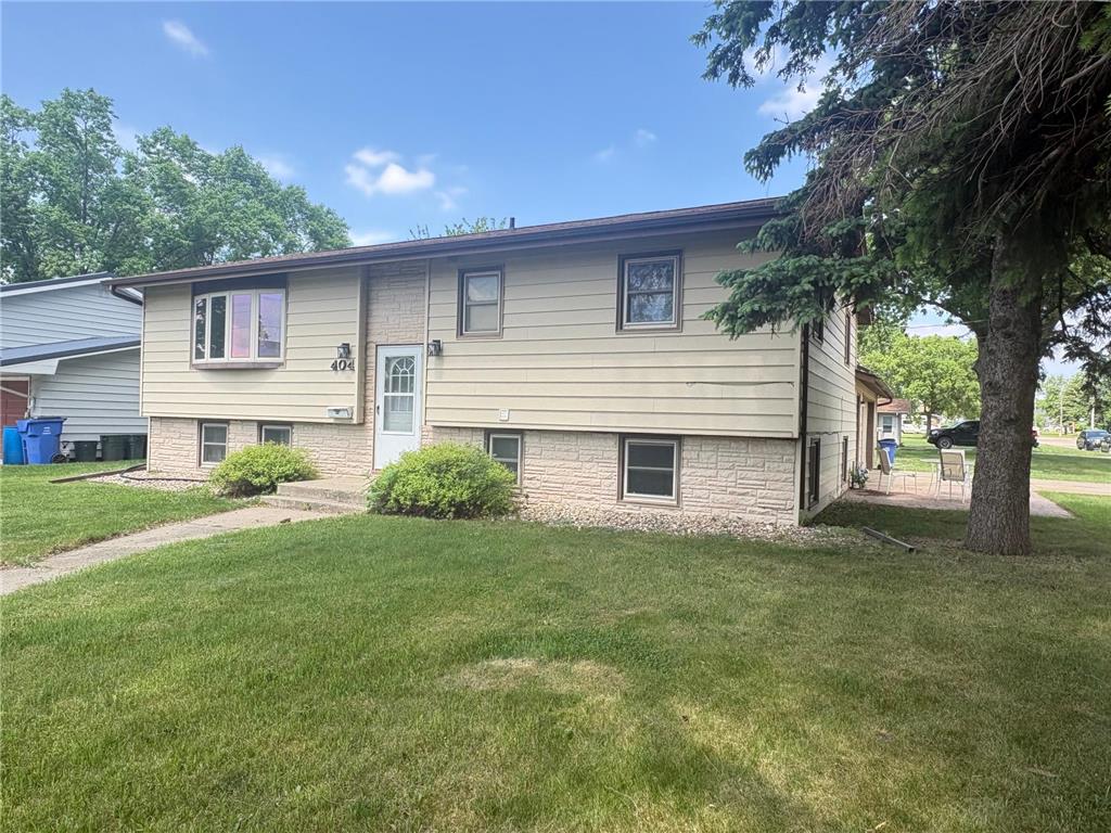 404 E 3rd Street Madison MN 56256 7082582 image31